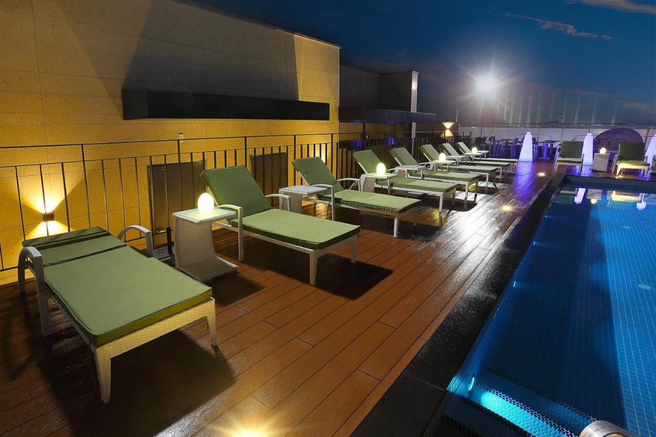 Orchid Hotel ونجو المظهر الخارجي الصورة
